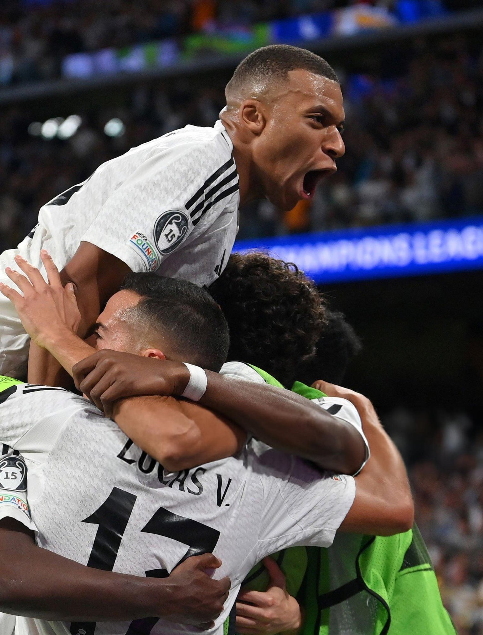 多特蒙德国际比赛日复出首秀，志在欧篮联名次提升，赛场秩序良好，临场指挥获称赞的简单介绍