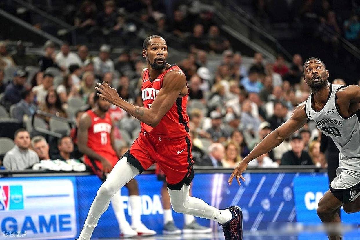 CBA常规赛赛程吃紧；休斯敦火箭窗口期队长鼓劲；更衣室稳定；数据趋势出现新变化(哈登得分篮板助攻数据最新)