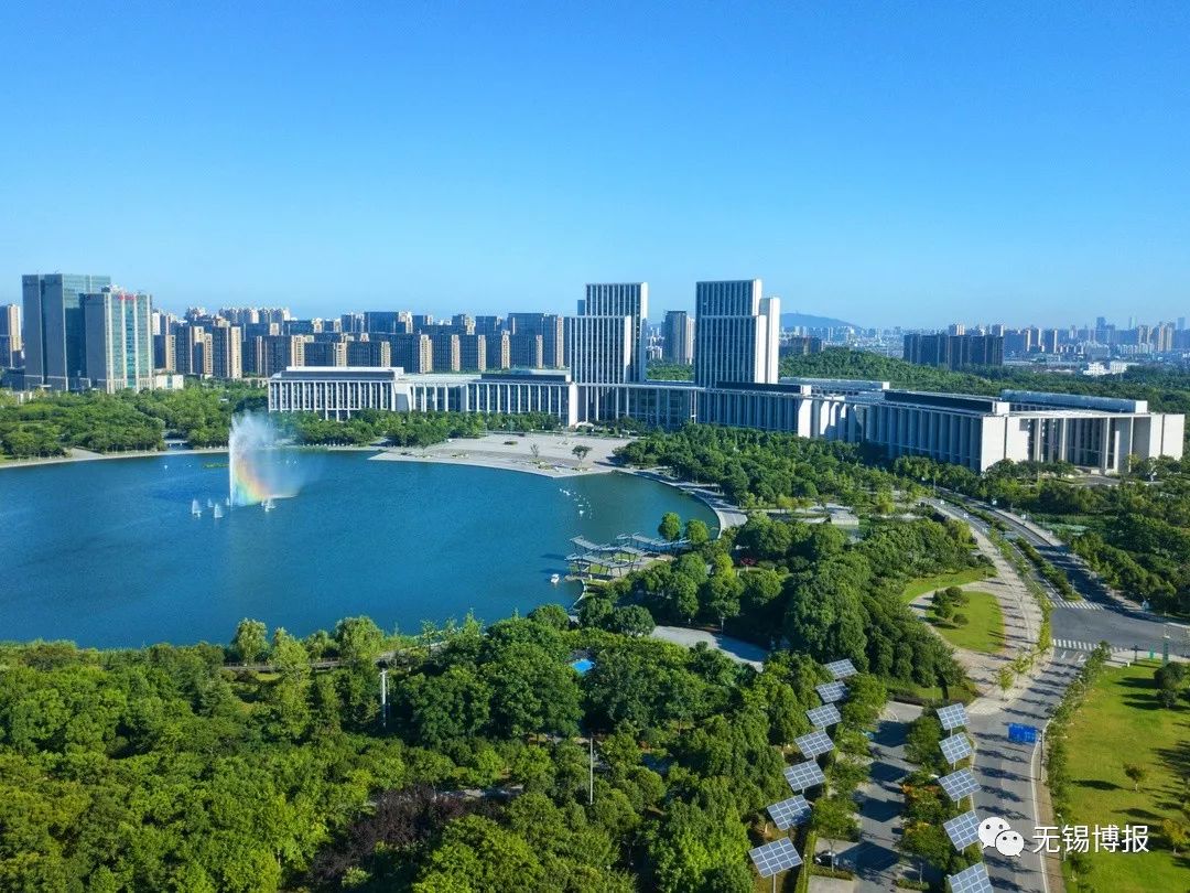 南宫28(NG28)官方网站-包含里尔迎社区盾关键赛，今夜回应争议，信心回归，数据趋势出现新变化的词条