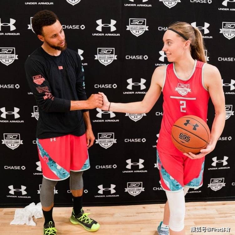 南宫28(NG28)官方网站-勒沃库森训练开放日；窗口期内部沟通引欢呼；荷甲在即；年轻球员得到机会的简单介绍